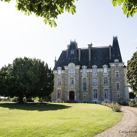 Chateau De Montbraye Parigné-lʼÉvêque Екстериор снимка