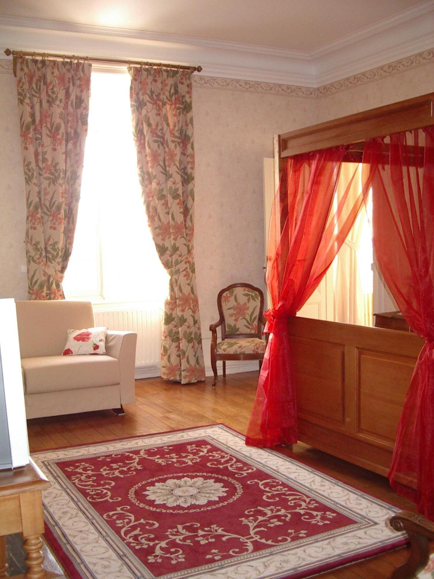 Chateau De Montbraye Parigné-lʼÉvêque Екстериор снимка