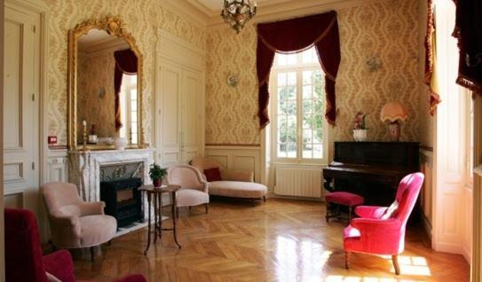 Chateau De Montbraye Parigné-lʼÉvêque Екстериор снимка