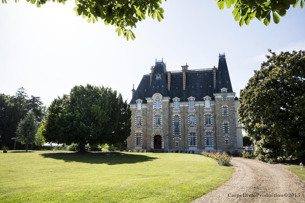 Chateau De Montbraye Parigné-lʼÉvêque Екстериор снимка
